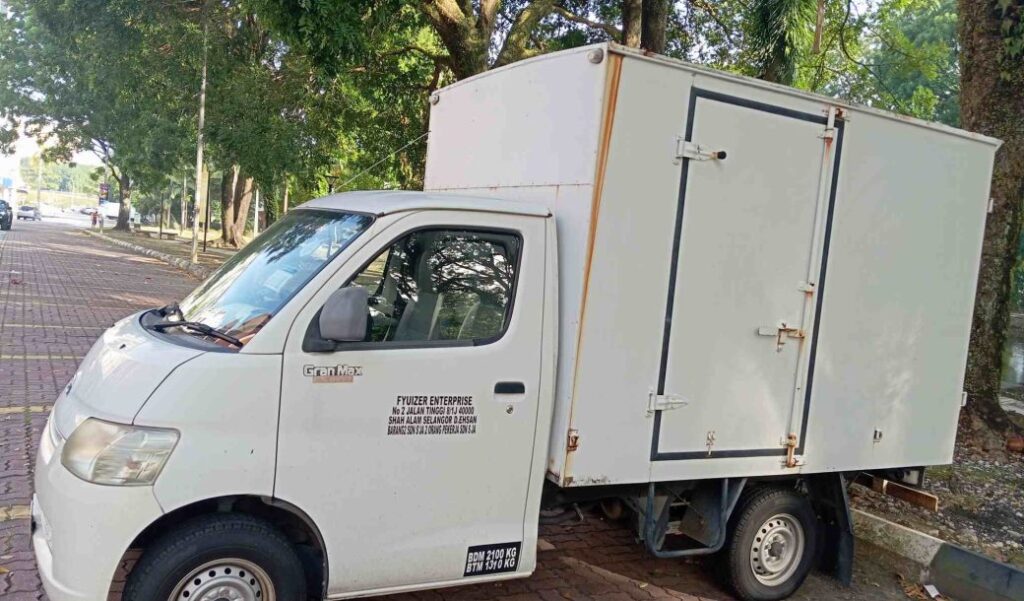 Daihatsu GranMax – 1.5 Petrol BDM2,100KG