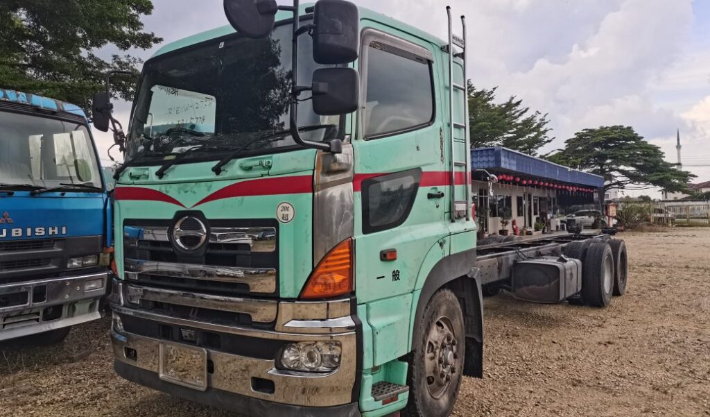 Rebuild Hino 700 10 Wheelers FR1E