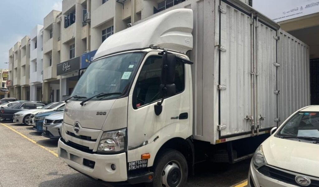 Hino XZC730 Luton Box/Corrugated Box – Yr.2023