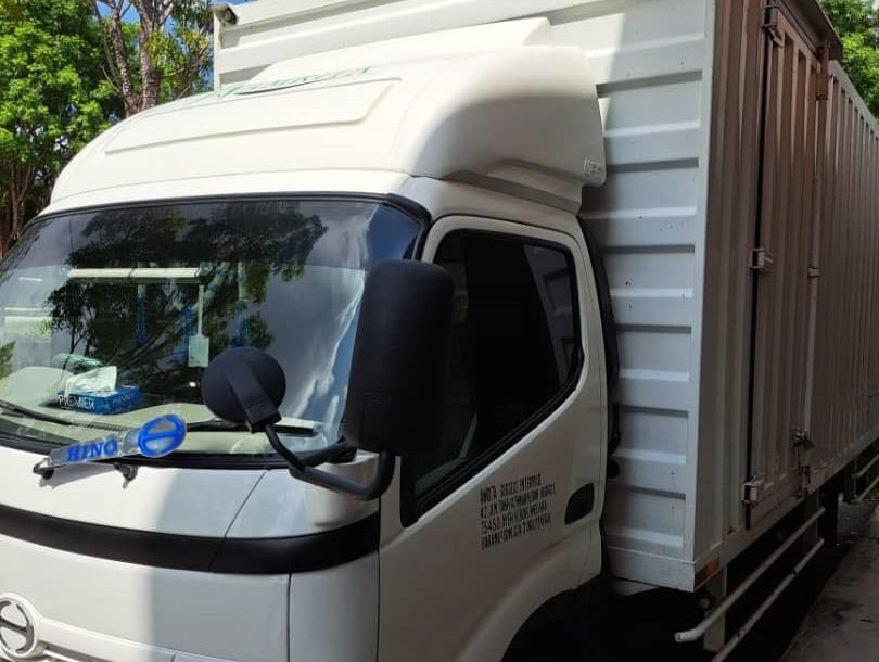 Hino XZU414 Corrugated Box Van – Reg Yr.2022