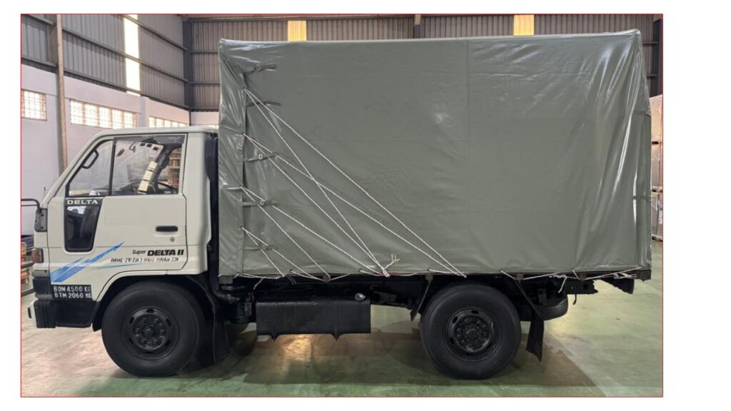 Daihatsu Delta V58 Cargo Canvas