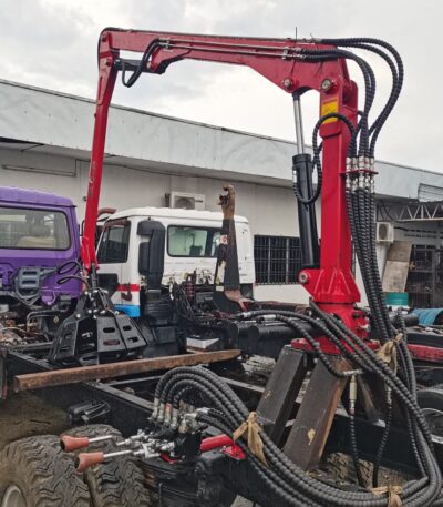 Crane Grabber Sawit Malaysia
