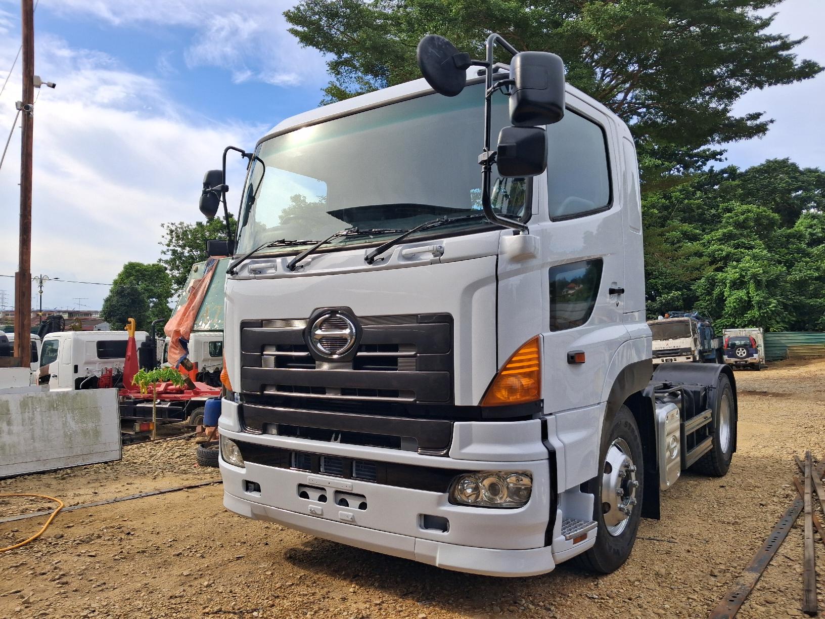 Rebuild Hino SH1E Prime Mover 4×2 - Thumbnail 2