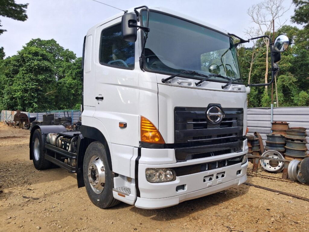 Rebuild Hino SH1E Prime Mover 4×2