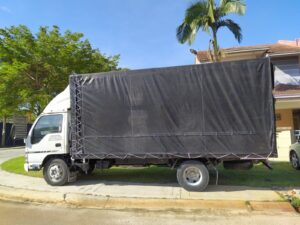 Used Isuzu NPR66UPH Cargo - 2012 Isuzu