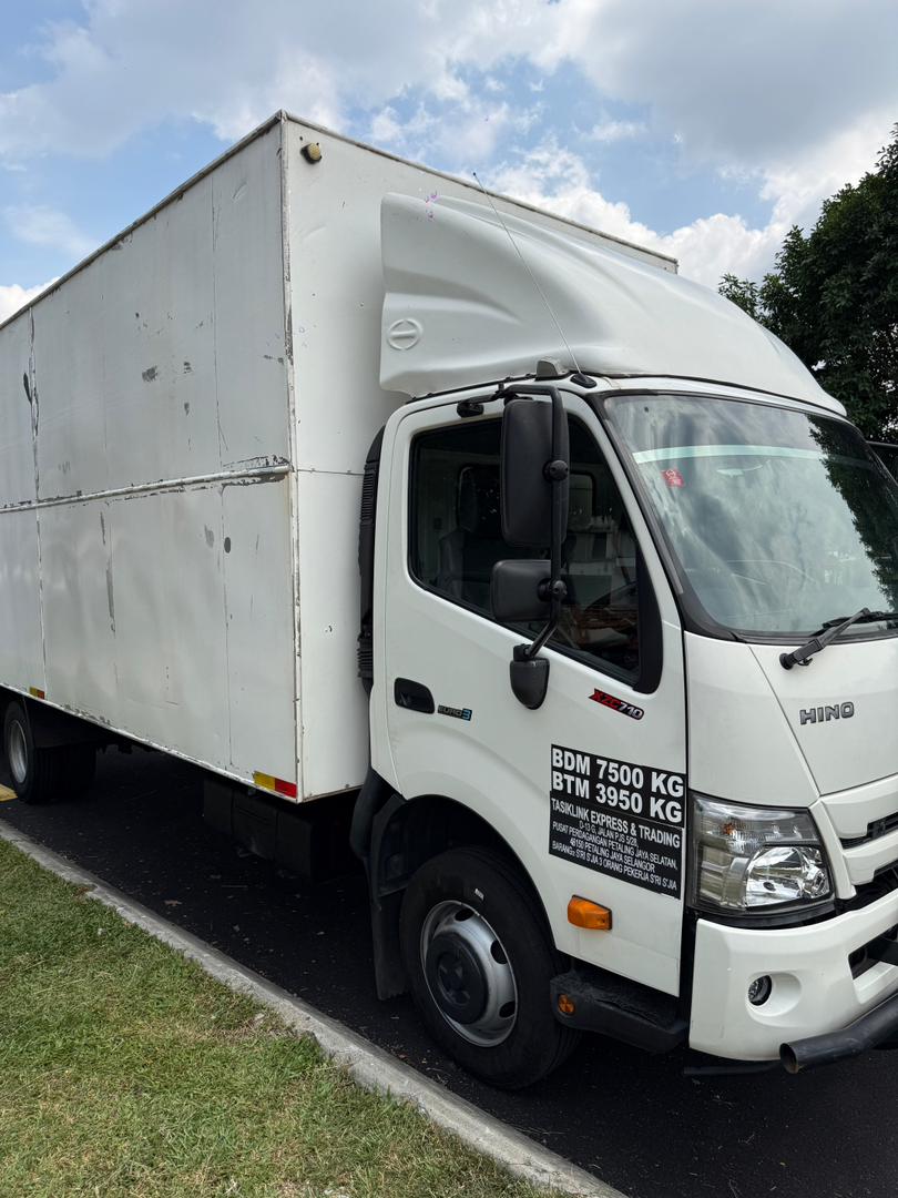 HINO XZC710R – WKFRL3 21feet box - Thumbnail 2