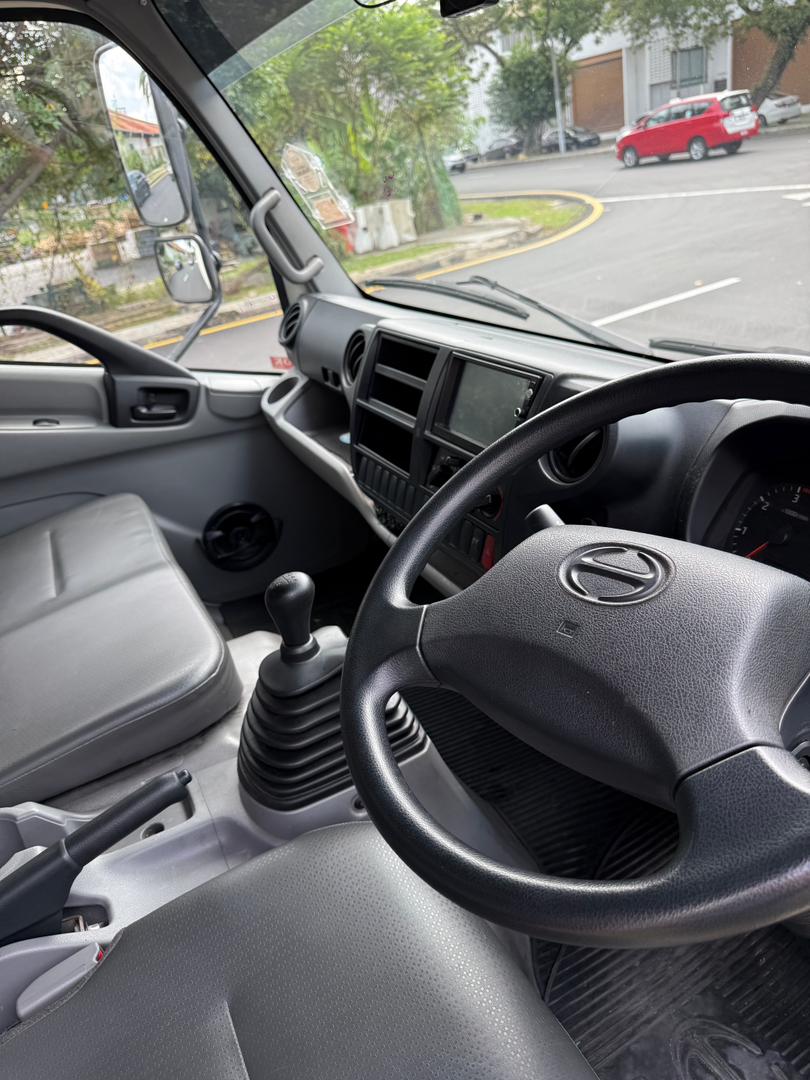 HINO XZC710R – WKFRL3 21feet box - Thumbnail 4