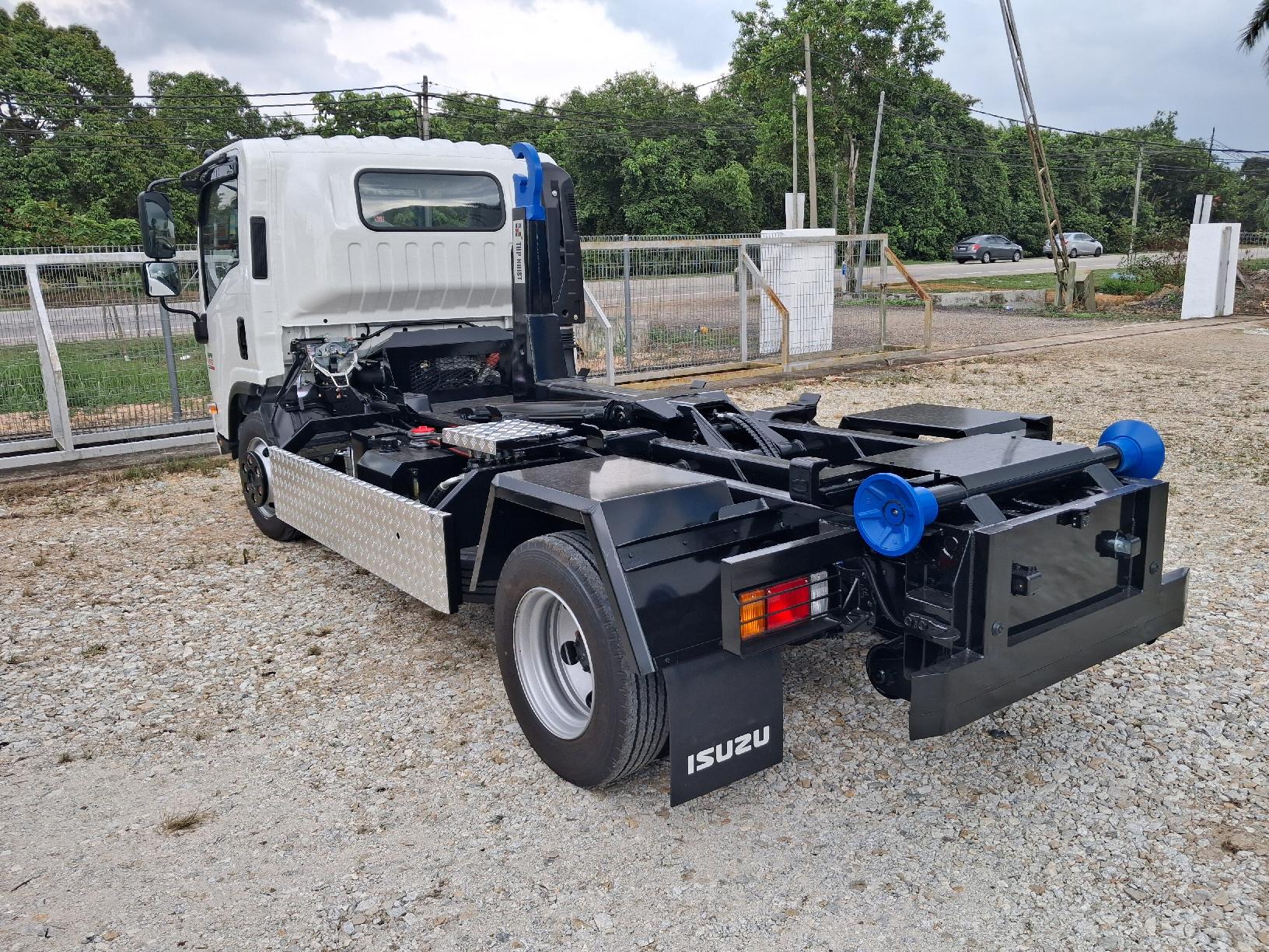 New Isuzu NPR75 PRO 14ft Armroll - Thumbnail 4