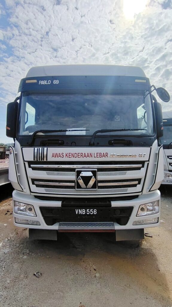 USED HANVAN NXG4250 PRIME MOVER 2024