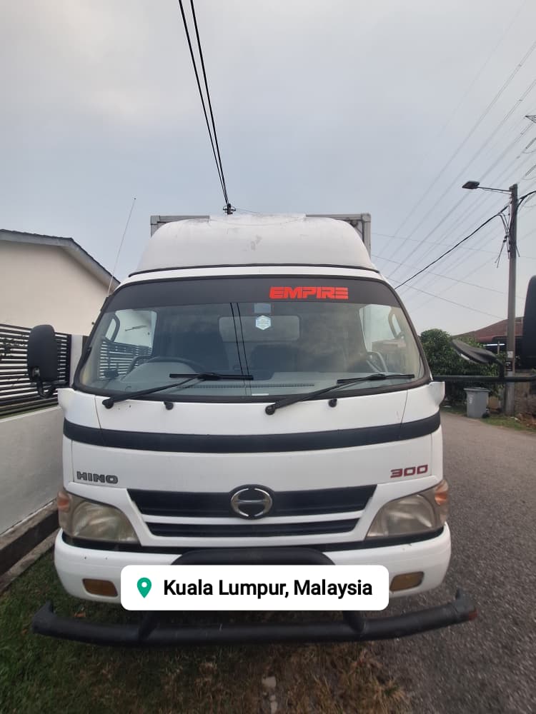 Used Hino xzu413 Dutro 2011 bonded box - Thumbnail 4